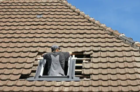 Pose de velux à Labastide Saint-Sernin